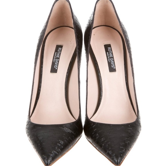 Ruthie Davis - Pointed Toe Pumps - size 7 - Picture 3 of 6